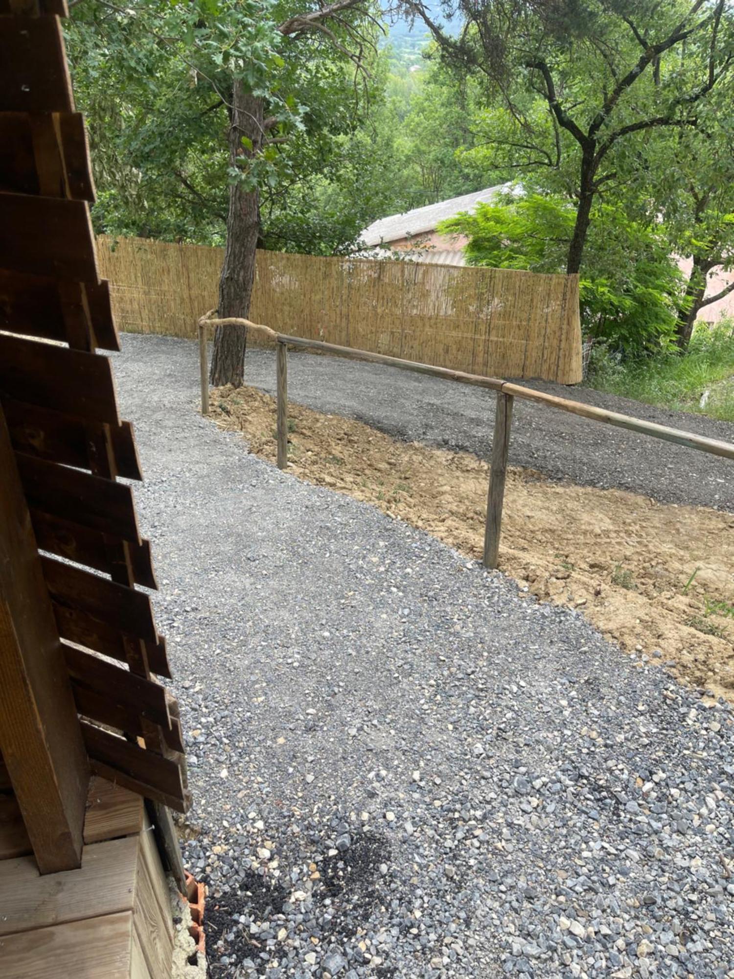 Caravanes De Provence Aiglun  Ngoại thất bức ảnh